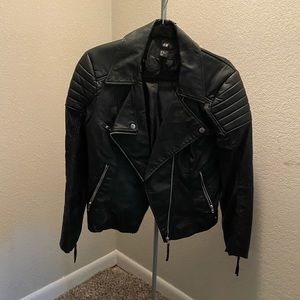 H&M‼️ Black Biker Jacket
